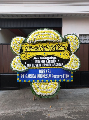 Papan Bunga Duka di Sindang Barang